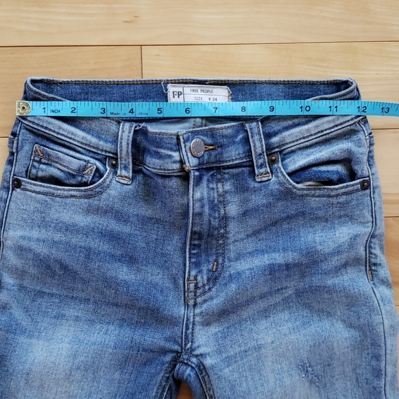 Free People - Frayed skinny jeans - Picture 12 of 13